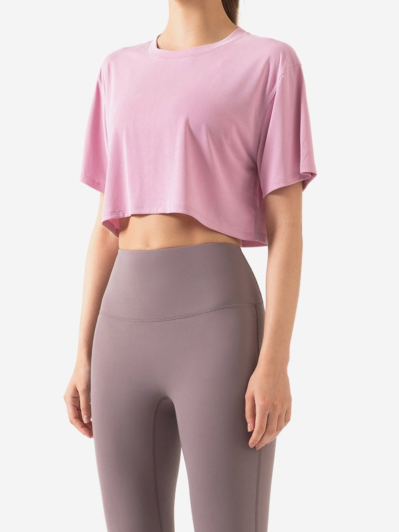 تي شيرت رياضي قصير