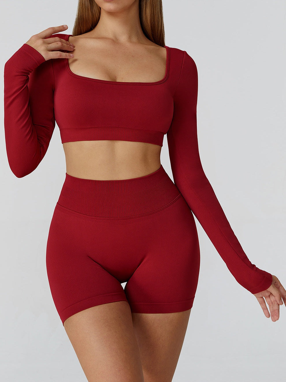 Langärmliges, rückenfreies Yoga-Top mit Cut-out-Ausschnitt