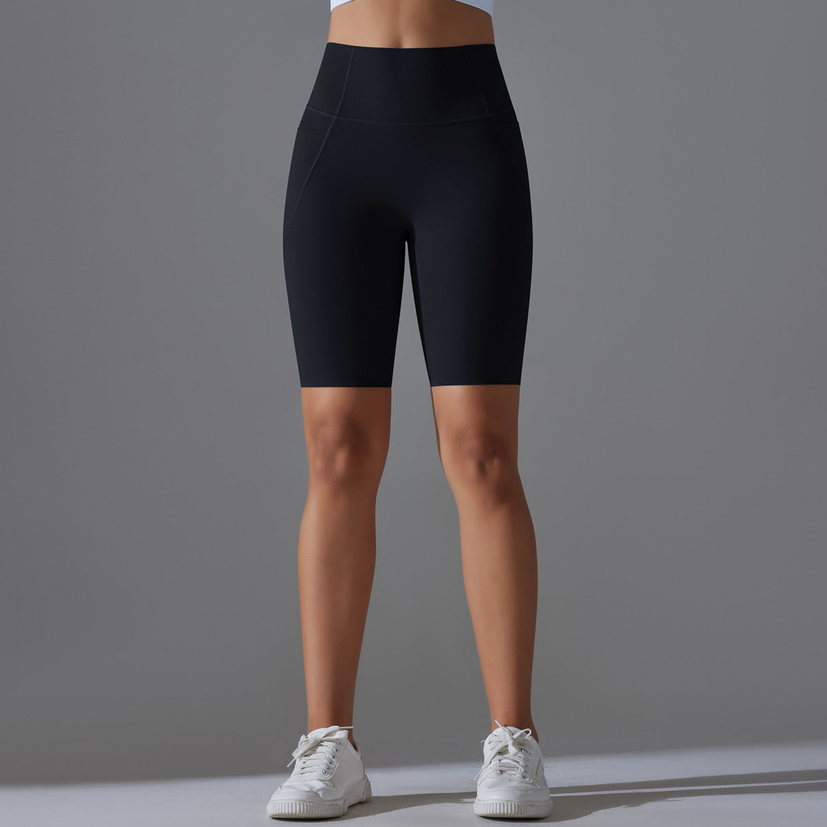 بنطال ضيق عالي الخصر بدون درزات وجيوب