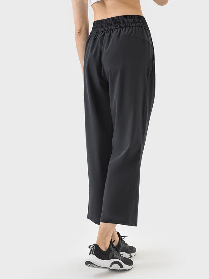 بنطال رياضي قصير