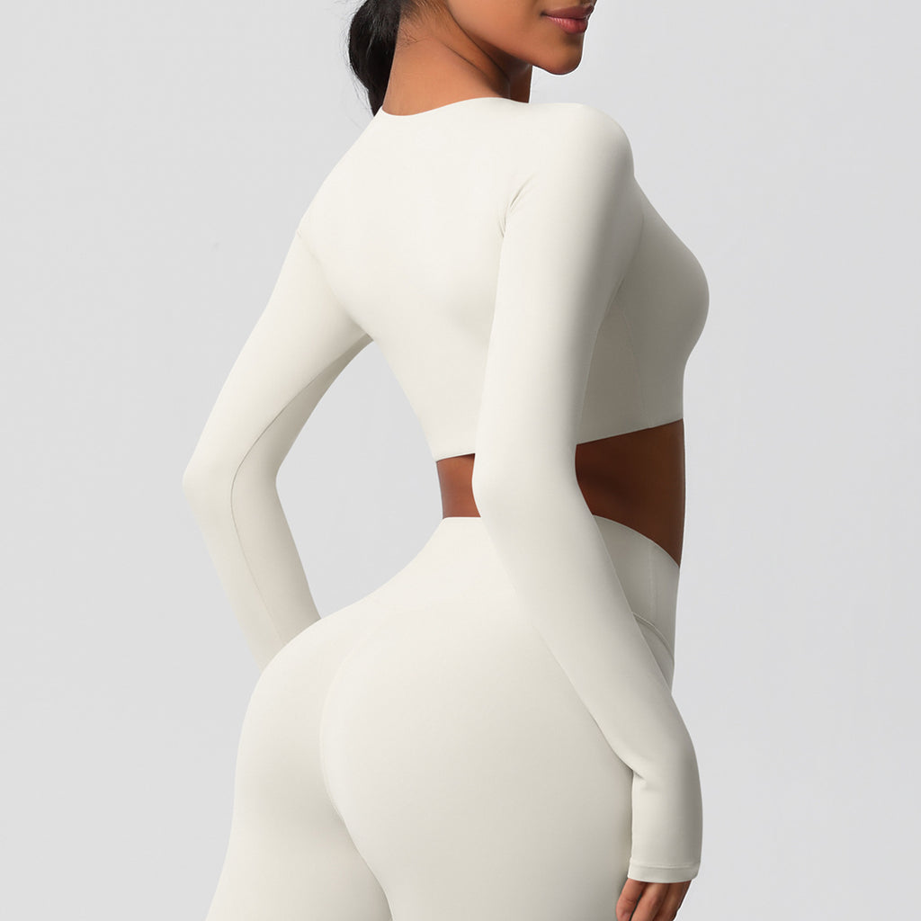 بلوزة شتوية بأكمام طويلة مع وسادة صدر