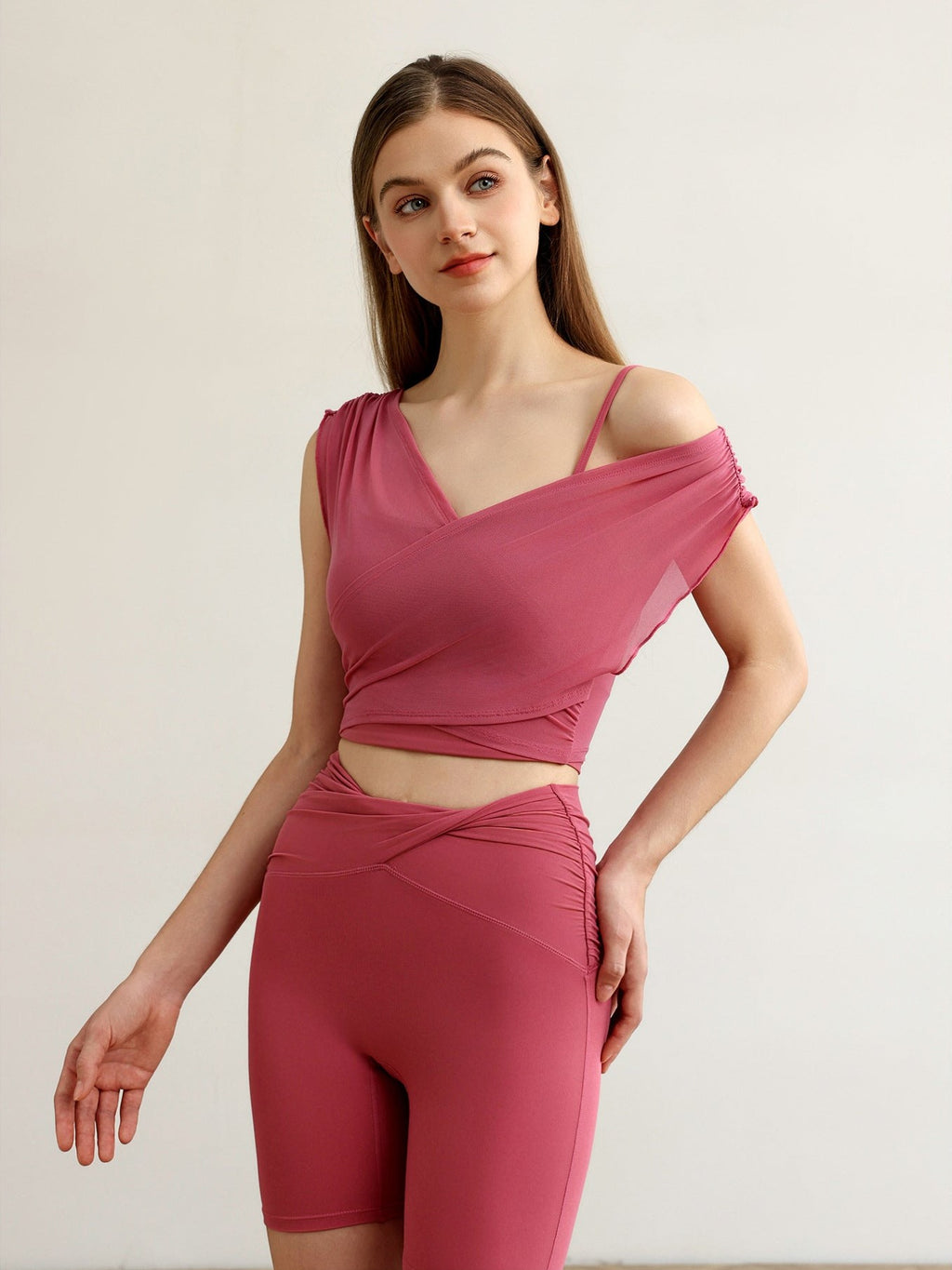 قميص داخلي مكشكش