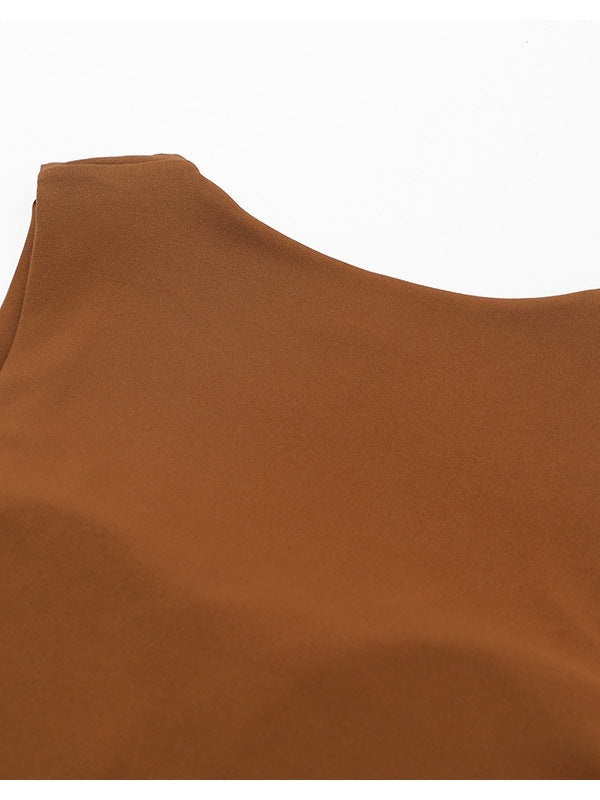 خزان قصير من Sollinarry ذو ظهر مكشكش