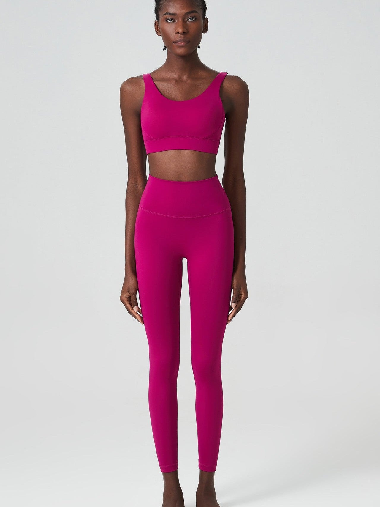 مجموعة يوغا ذات ظهر عميق