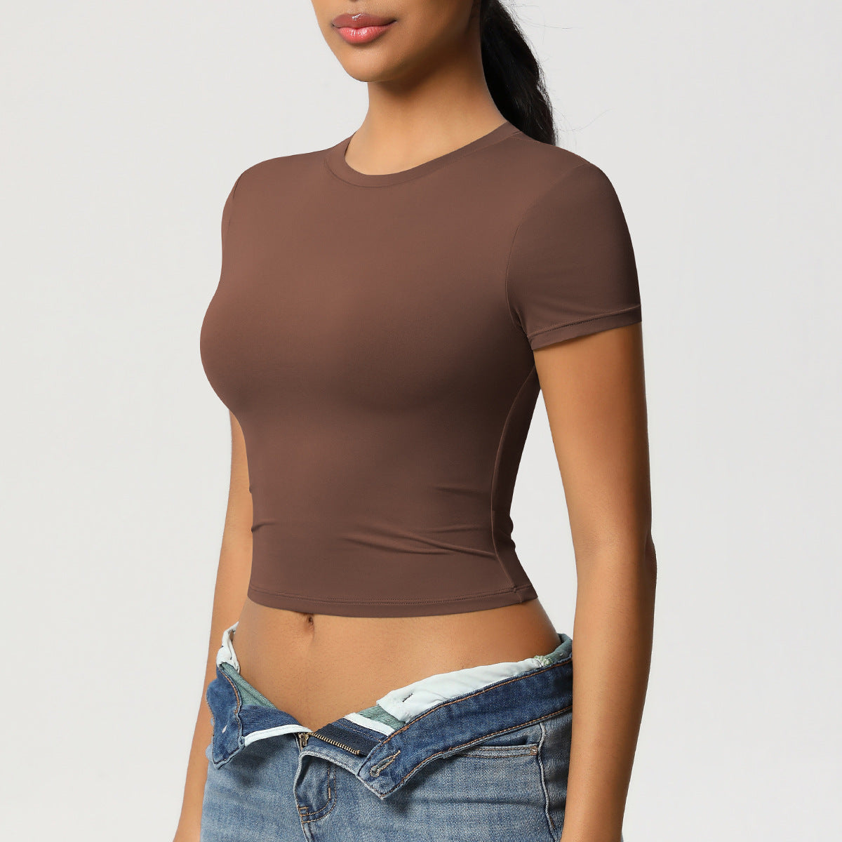 Crop-Performance-T-Shirt