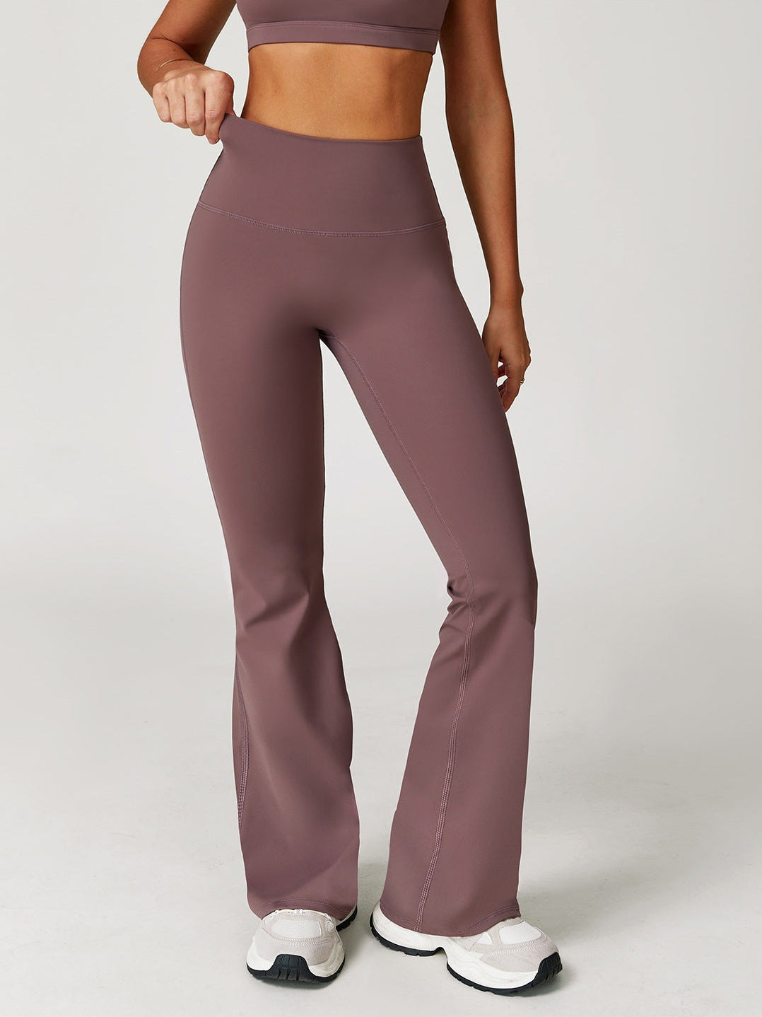 بنطال واسع الساق