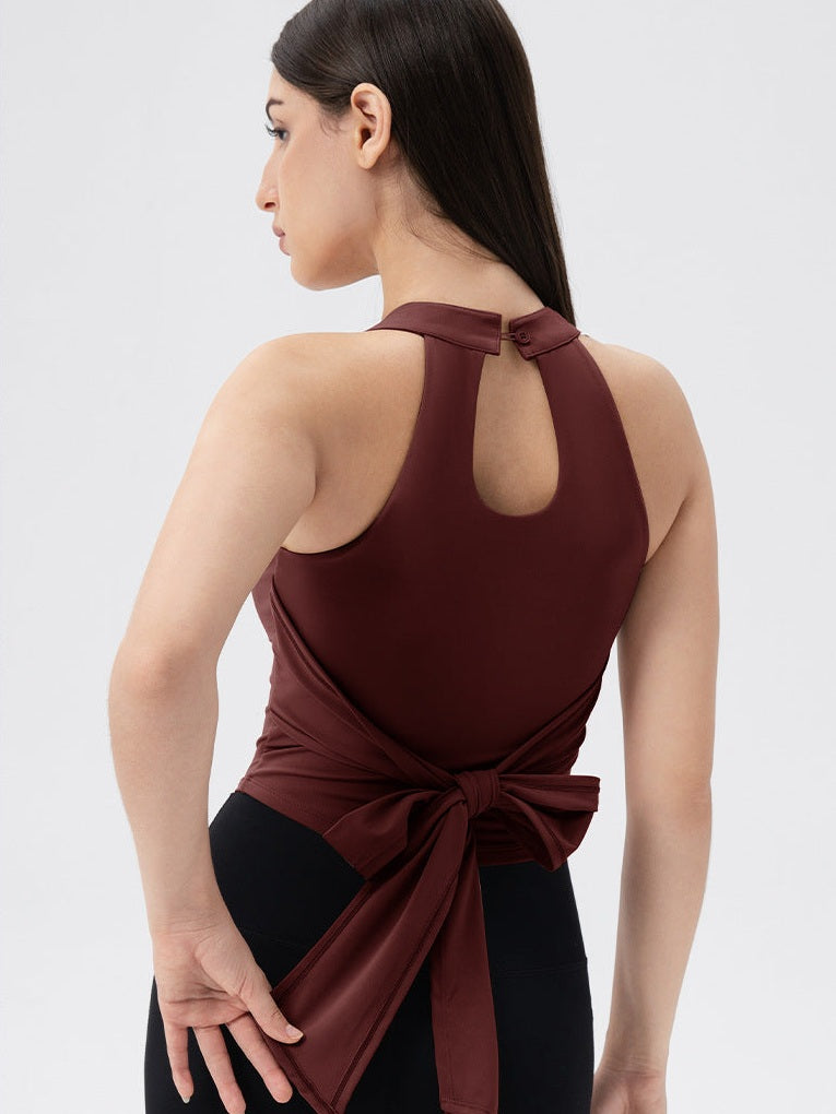 سترة يوغا مزودة بوسادة صدر برباط