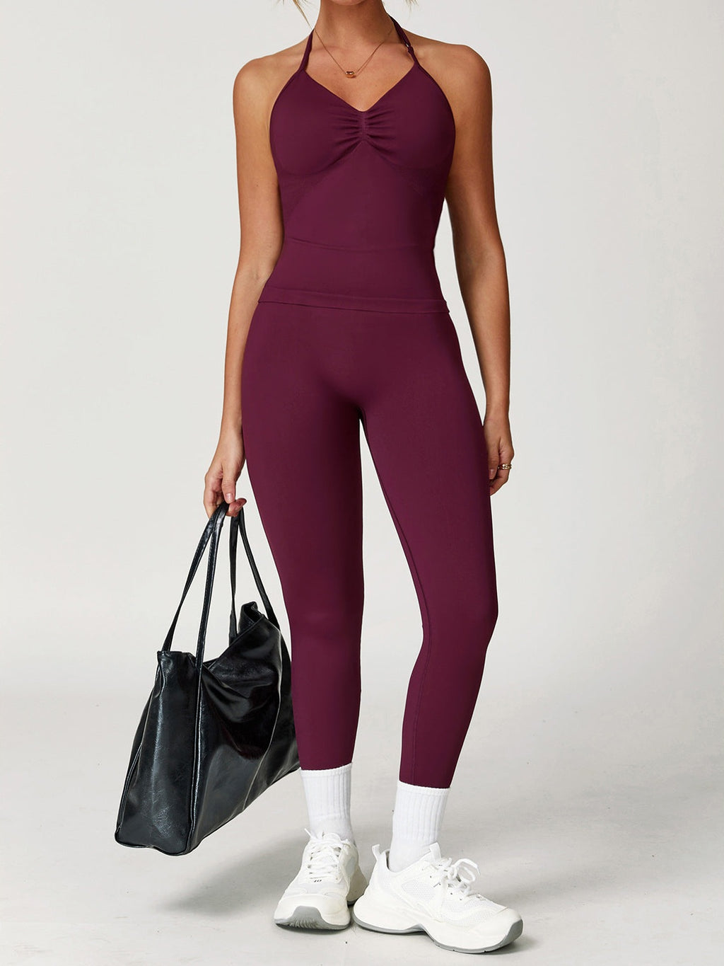 تانك يوغا مطوي ومكشكش