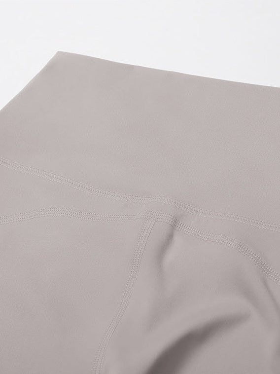 بنطال واسع الساق