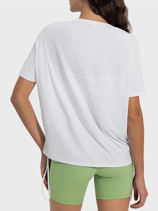 تي شيرت برباط مكشكش