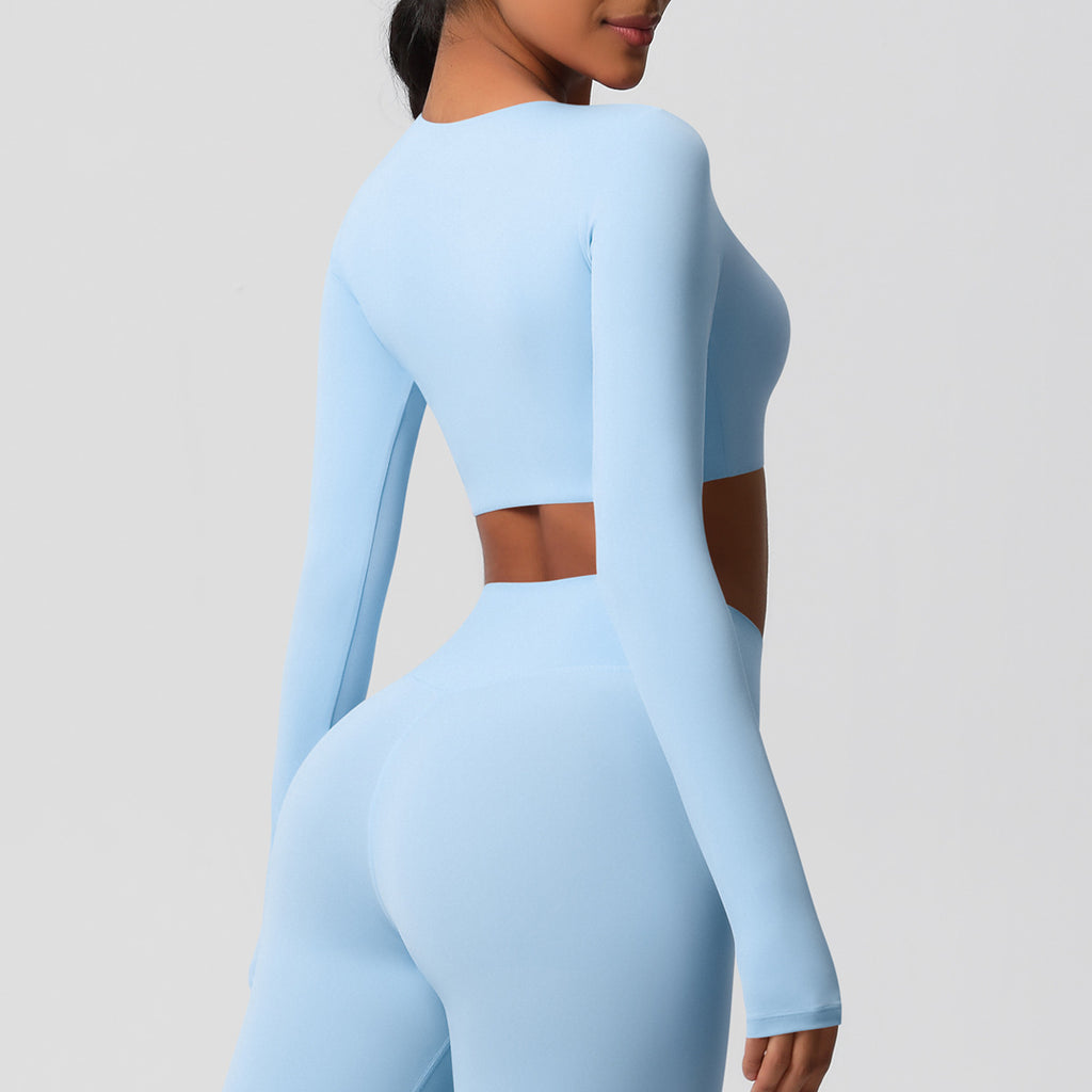 بلوزة شتوية بأكمام طويلة مع وسادة صدر