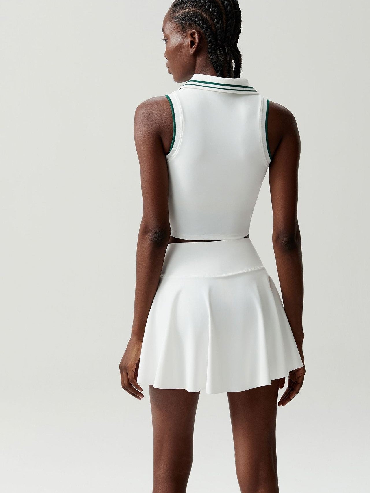 تنورة رياضية سريعة الجفاف