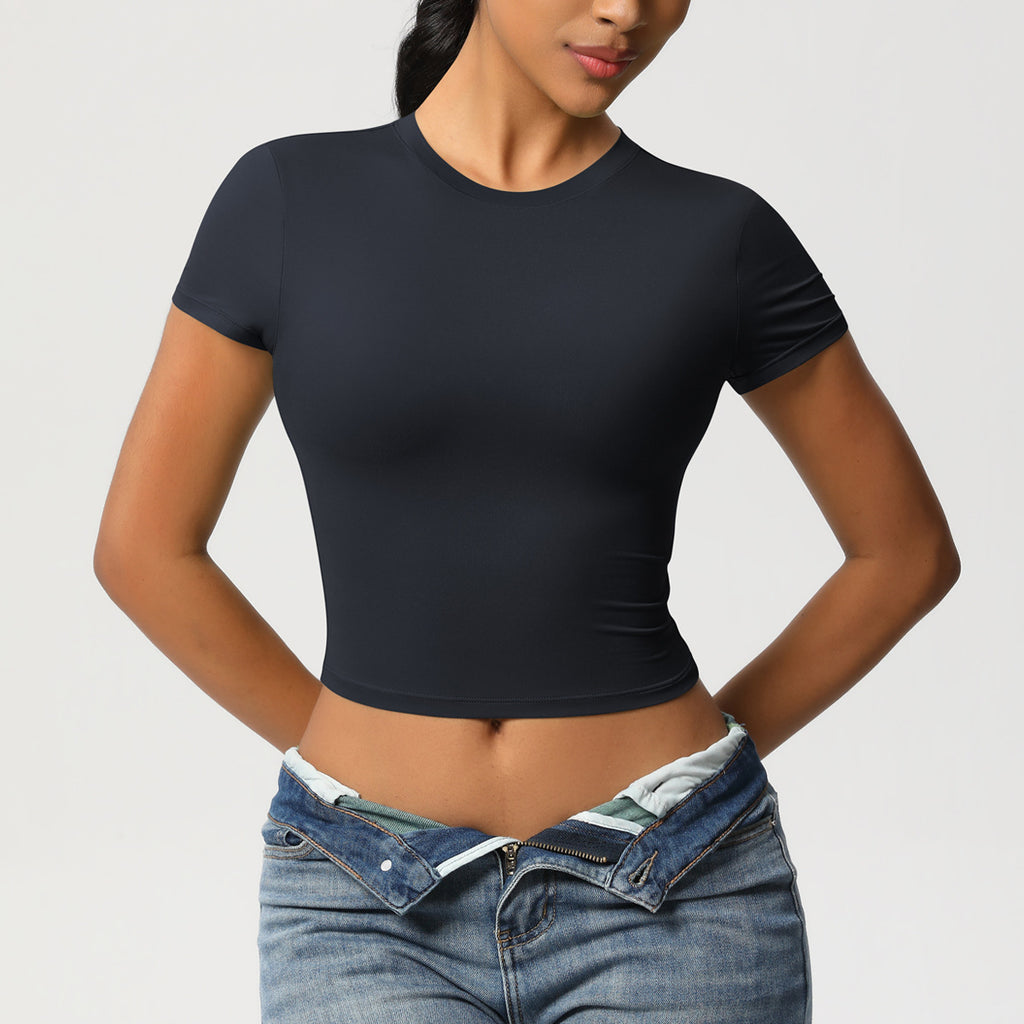 تي شيرت أداء المحاصيل