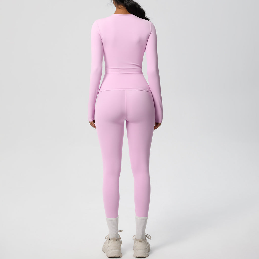 طقم يوغا بأكمام طويلة