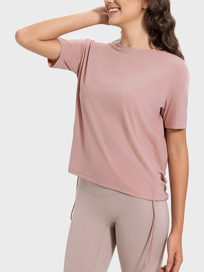 تي شيرت برباط مكشكش