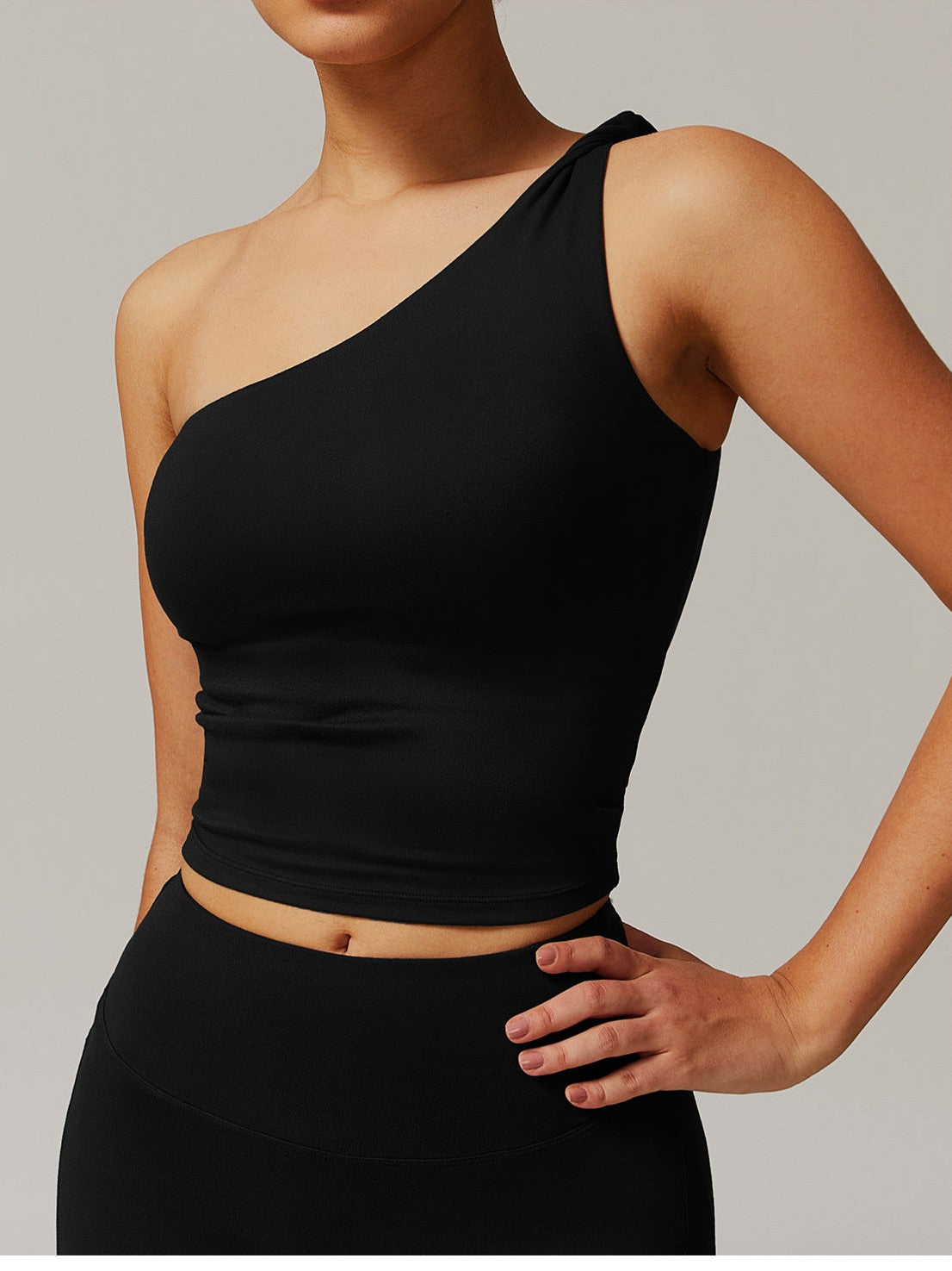 تانك تويست بكتف واحد