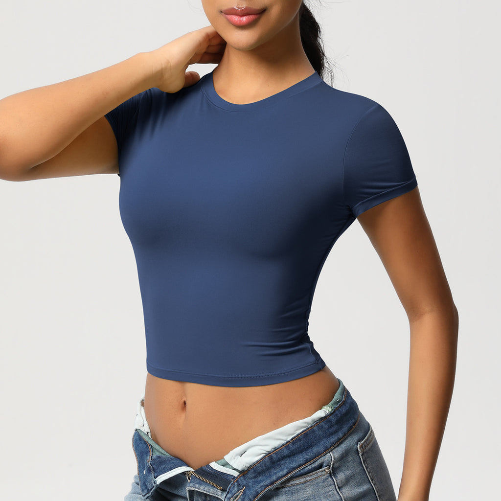 تي شيرت أداء المحاصيل