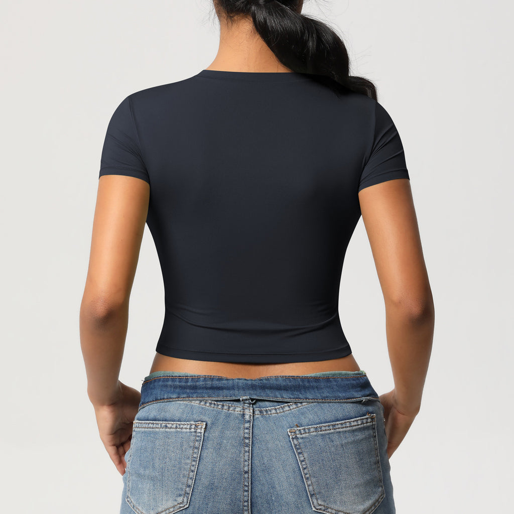 تي شيرت أداء المحاصيل