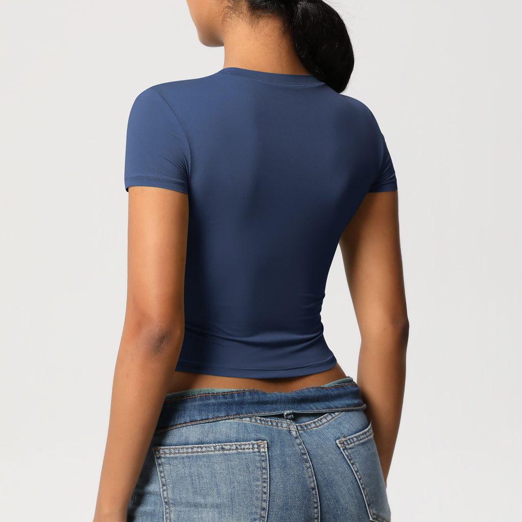 تي شيرت أداء المحاصيل