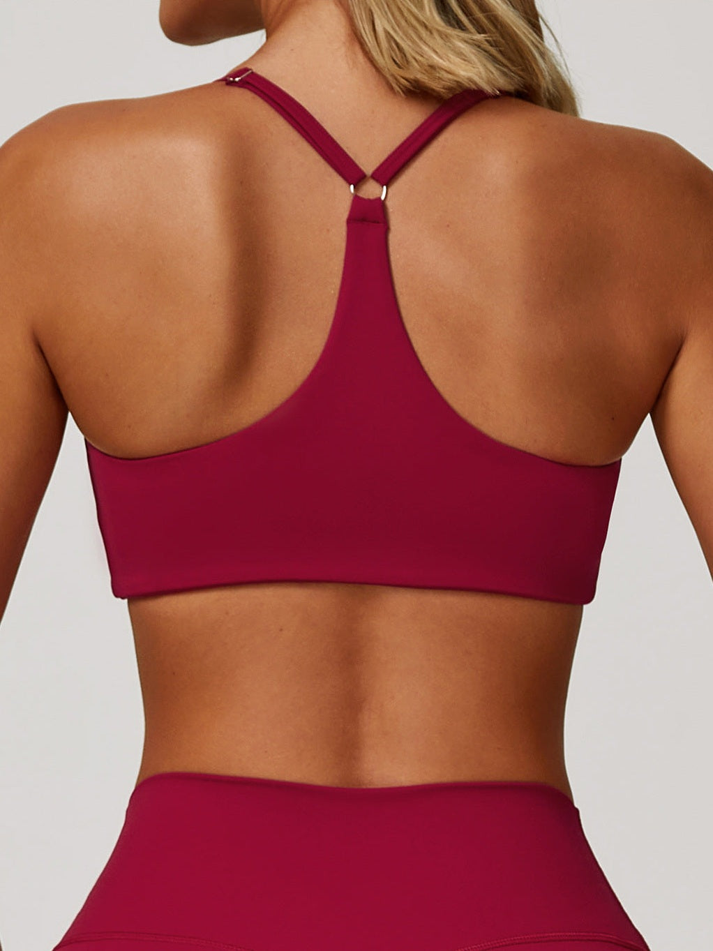 حمالة صدر رياضية كروس باك